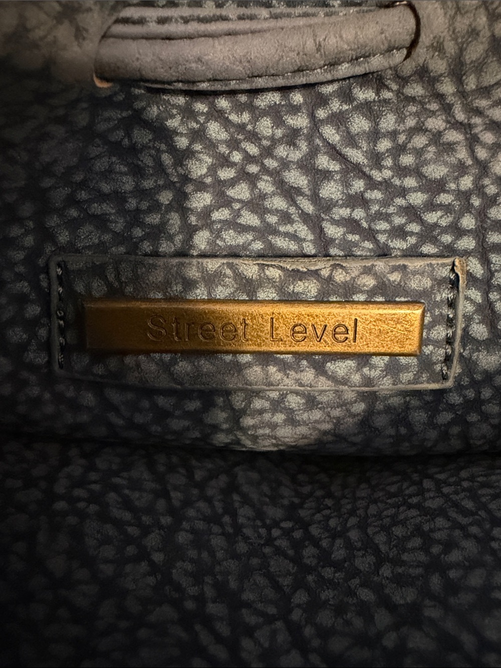 Street Level Navy Pebbled Bucket Crossbody Bag - Picture 6 of 6